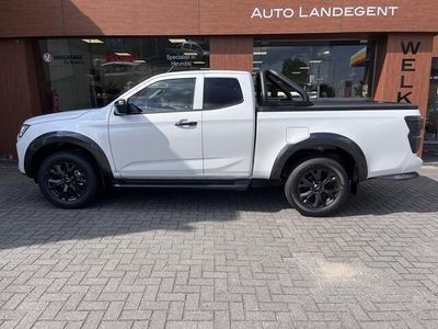 tweedehands Isuzu D-Max 1.9 Extended Cab V-Cross - Aut | 4WD Nieuw en direct leverbaar | Incl. Bedliner, topcover | Rollbar | 41.500 Excl. BTW