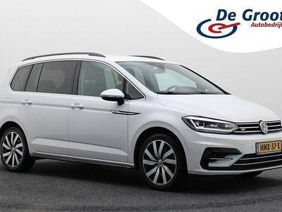 Wit Gebruikt 2018 VW Touran Highline MPV | € 27.950 (Iets duurder)