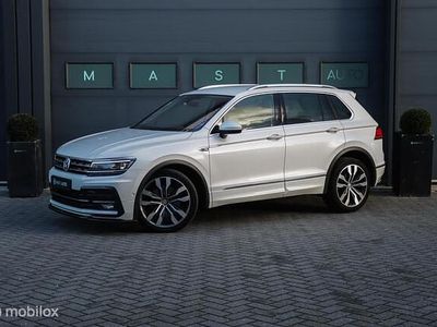 Wit Occasion 2017 VW Tiguan Highline SUV | € 25.740 (Iets duurder)