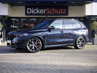 Zwart (metallic) Occasion 2022 BMW X5 M Sport SUV | € 71.950 (Duur)