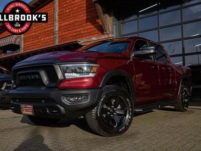 tweedehands Dodge Ram 15005.7 V8 4x4 Rebel Night, Bakflip, digitaal display, 6 jaar garantie, all-in prijs!!!