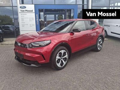 Rood Nieuw 2025 Ford Capri Standard Range SUV | € 40.950 (Eerlijke prijs)
