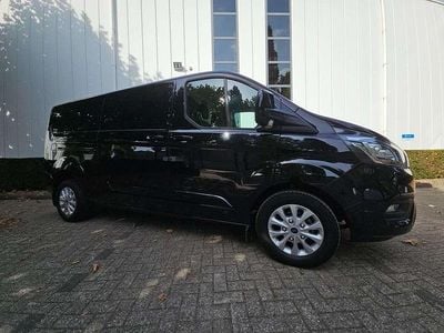 Zwart Occasion 2023 Ford Transit Custom Limited Van | € 29.950 (Super prijs)