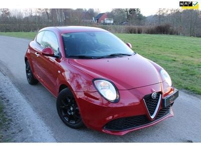 Occasion Alfa Romeo MiTo 101 PK (74 kW) 2017 Rood Hatchback