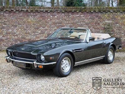 tweedehands Aston Martin V8 VOLANTE5.3,Factory AC, Original interior, beautiful overall condition.