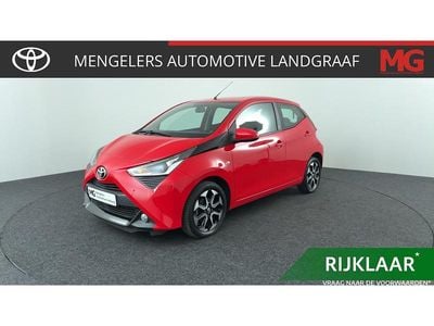 Rood Occasion 2021 Toyota Aygo X-cite Hatchback | € 15.895 (Duur)