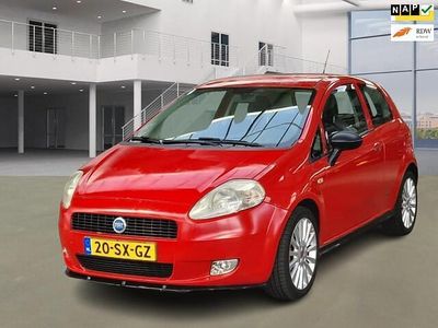 Rood Gebruikt 2006 Fiat Grande Punto Sport Hatchback | € 1.499 (Eerlijke prijs)