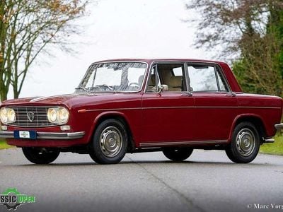 Rood Gebruikt 1972 Lancia Fulvia Sedan | € 7.950