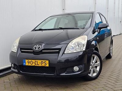 Zwart (metallic) Occasion 2009 Toyota Verso Luna MPV | € 2.950 (Iets duurder)