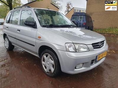 Grijs Gebruikt 2001 Mazda Demio Hatchback | € 2.249 (Eerlijke prijs)