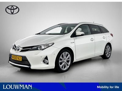 Toyota Auris Hybrid