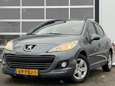 Grijs Occasion 2011 Peugeot 207 Style Hatchback | € 2.250 (Goede deal)