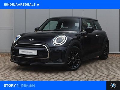 Zwart Gebruikt 2021 Mini ONE Classic Hatchback | € 19.950 (Eerlijke prijs)