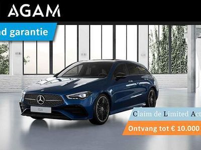 Blauw, metallic lak Occasion 2024 Mercedes CLA180 Shooting Brake AMG line Stationwagen | € 43.950 (Iets duurder)
