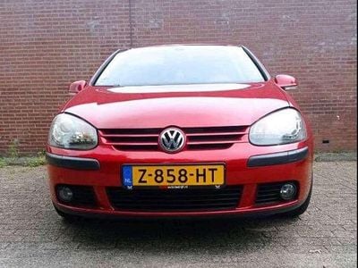 Occasion VW Golf IV 116 PK (85 kW) 2005 Rood Hatchback