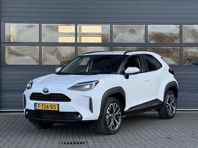 Wit Occasion 2023 Toyota Yaris Cross Executive SUV | € 27.999 (Eerlijke prijs)