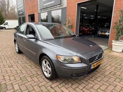 Occasion Volvo S40 Momentum 125 PK (91 kW) 2005 Grijs Sedan