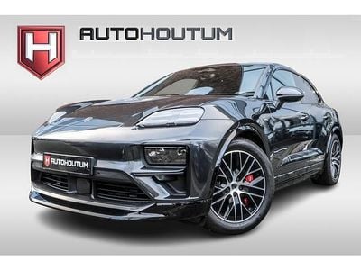 Grijs Gebruikt 2024 Porsche Macan Turbo SUV | € 119.995