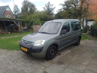 Groen Gebruikt 2003 Peugeot Partner MPV | € 1.100 (Goede deal)
