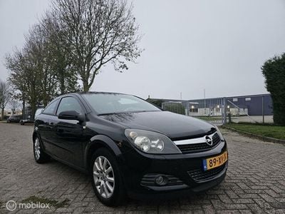 Opel Astra GTC