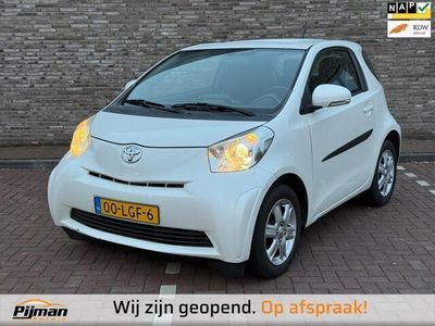 Toyota iQ