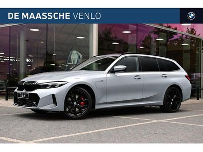 Occasion BMW 330e Executive 292 PK (214 kW) 2025 Grijs Stationwagen