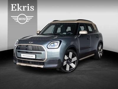 Groen Gebruikt 2024 Mini Countryman Favoured SUV | € 42.900 (Iets duurder)
