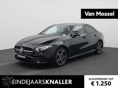 Zwart Gebruikt 2020 Mercedes A250 Business Sedan | € 26.900 (Eerlijke prijs)