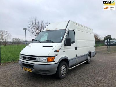 tweedehands Iveco Daily 35S10V 330 H2 LAADKLEP