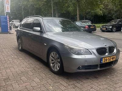 Grijs Gebruikt 2006 BMW 530 Executive Stationwagen | € 3.400 (Duur)