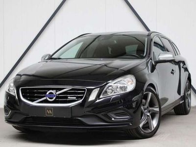 Occasion Volvo V60 R-Design 241 PK (177 kW) 2011 Zwart Stationwagen