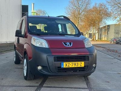 Rood Gebruikt 2009 Peugeot Bipper MPV | € 2.850 (Goede deal)