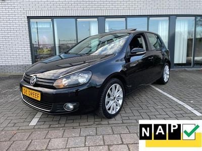 Zwart (metallic) Occasion 2010 VW Golf VI Comfortline Hatchback | € 6.950 (Eerlijke prijs)