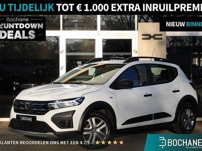 Ijswit 369 Occasion 2022 Dacia Sandero Essentiel Hatchback | € 13.295 (Eerlijke prijs)