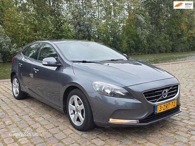 Occasion Volvo V40 Momentum 114 PK (83 kW) 2014 Grijs Stationwagen