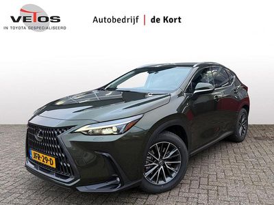 Groen Occasion 2024 Lexus NX450h+ Luxury Line SUV | € 54.995 (Iets duurder)
