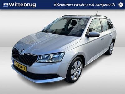 Grijs (metallic) Gebruikt 2019 Skoda Fabia Active Stationwagen | € 13.250 (Eerlijke prijs)