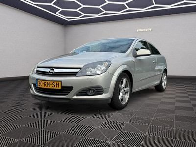Opel Astra GTC