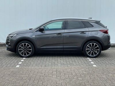 tweedehands Opel Grandland X 1.2 Turbo Elegance met Afn.Trekhaak 19 inch Navi