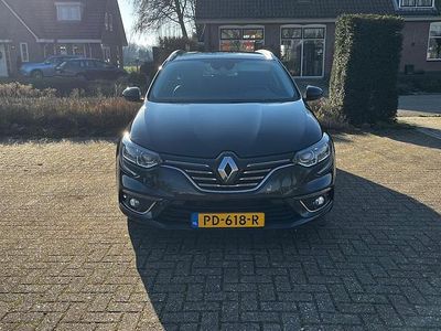 Zwart Gebruikt 2017 Renault Mégane GrandTour Bose Edition Stationwagen | € 10.450 (Eerlijke prijs)
