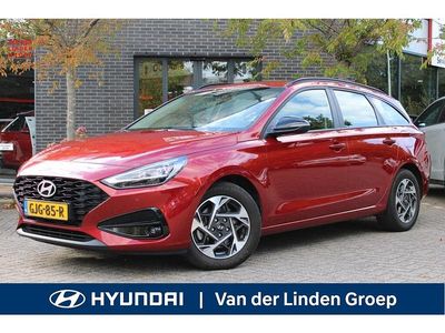 Rood Occasion 2024 Hyundai i30 Comfort Stationwagen | € 25.950 (Duur)