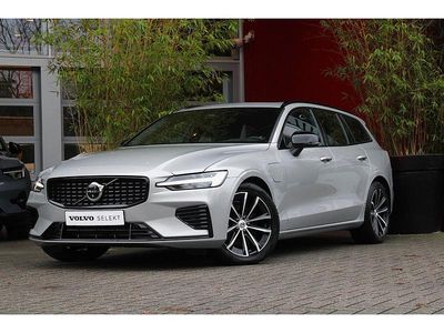 Grijs Gebruikt 2024 Volvo V60 Plus Stationwagen | € 39.900 (Eerlijke prijs)