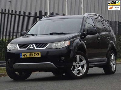 Zwart Occasion 2009 Mitsubishi Outlander Intense+ SUV | € 5.499 (Eerlijke prijs)