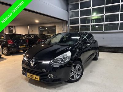 Zwart (metallic) Occasion 2014 Renault Clio IV Hatchback | € 4.299 (Duur)