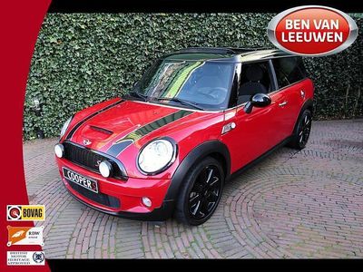 Rood Occasion 2009 Mini Cooper Clubman Chili Stationwagen | € 12.500 (Duur)