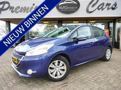 tweedehands Peugeot 208 1.2 VTi Blue Lease,NAV,CRUISE,PDC,5DRS,NW distri