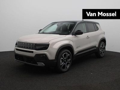 Grijs Nieuw 2026 Jeep Avenger Summit SUV | € 36.295 (Eerlijke prijs)