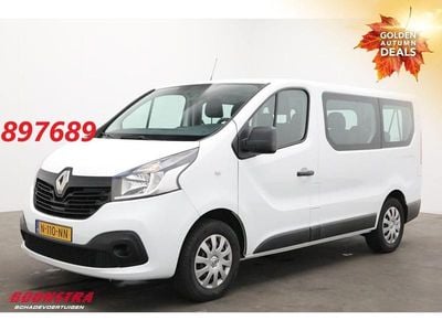 Wit Occasion 2017 Renault Trafic Expression MPV | € 9.450
