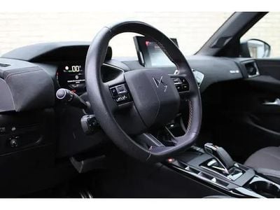 Rood Gebruikt 2021 DS Automobiles DS3 Crossback E-Tense Performance SUV | € 16.400 (Goede deal)