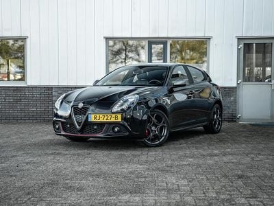 Zwart Gebruikt 2017 Alfa Romeo Giulietta Super Hatchback | € 11.700 (Iets duurder)